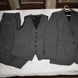 Men's H&M 3 Piece Suit